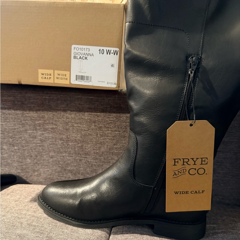 Frye 10W Black Wide Calf Heeled Boots
